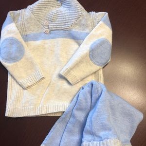 Blue & cream cowl neck set size 6 mos